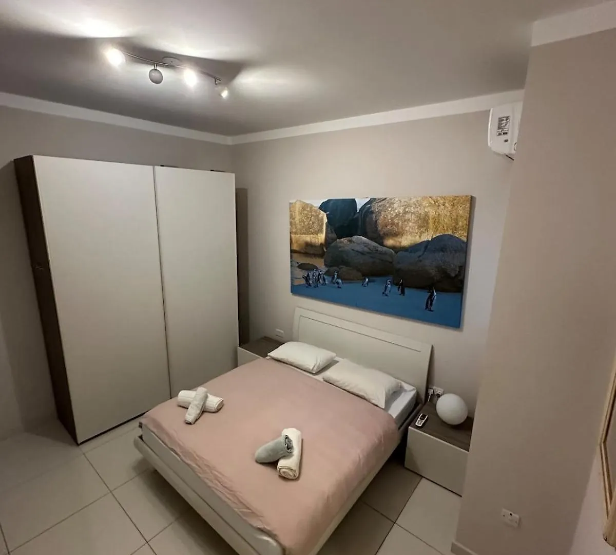 House With Sea Views In The City Center St. Julian's